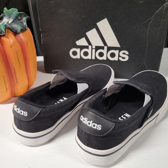 adidas Kurin Women's Slip On Shoes - Picture 2 of 11